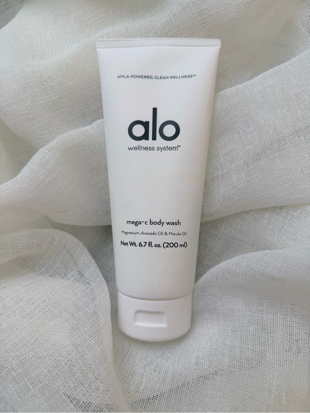 ALO Yoga Mega-C Body Wash - White Bottle
